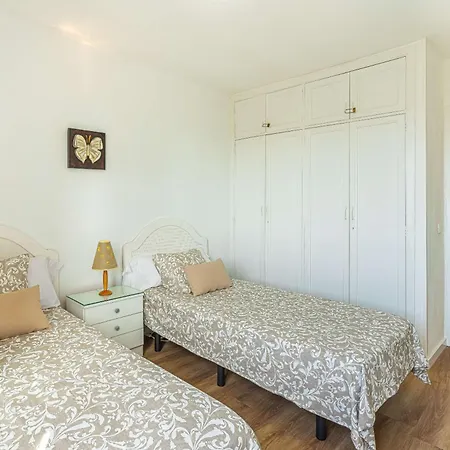 As De Casas - Achacay With Sea Views And Pool Apartment