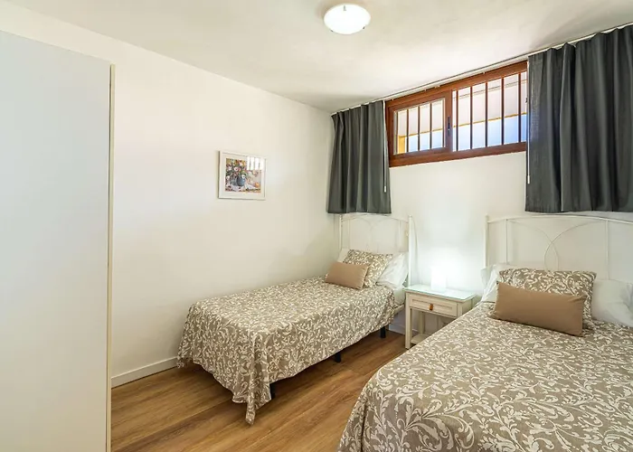 As De Casas - Achacay With Sea Views And Pool